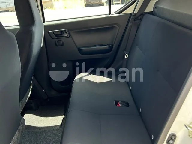 Daihatsu Mira 2024 photo 4