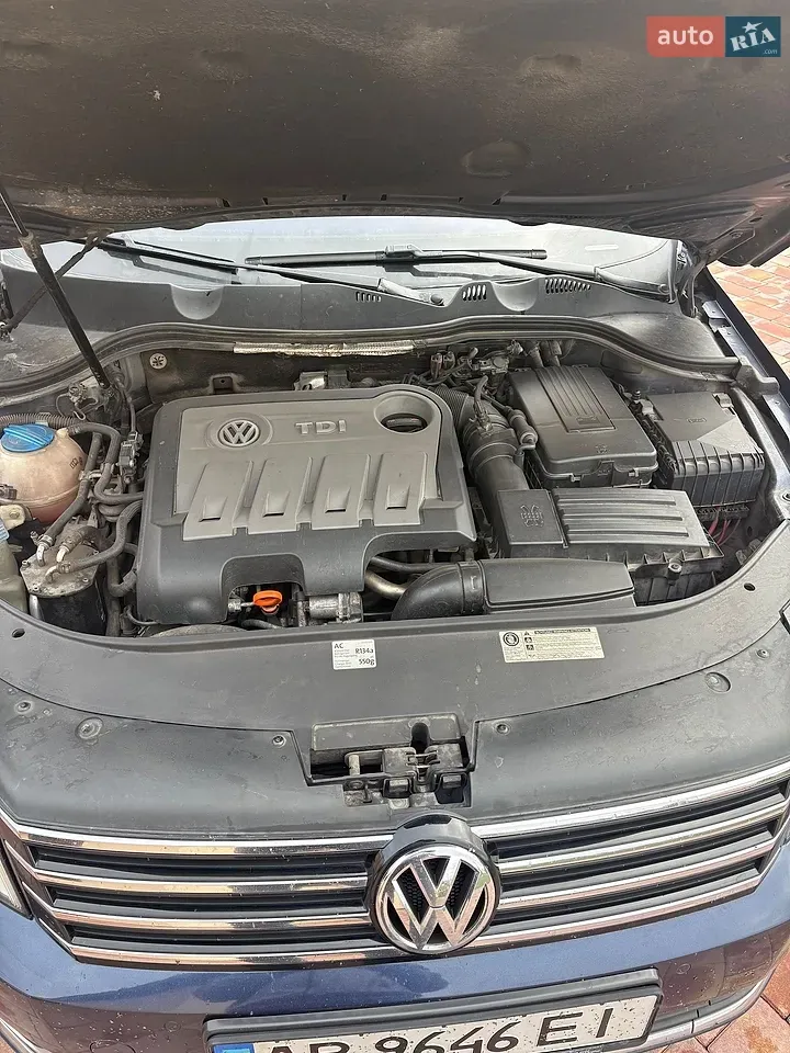 Volkswagen Passat 2012 photo 5