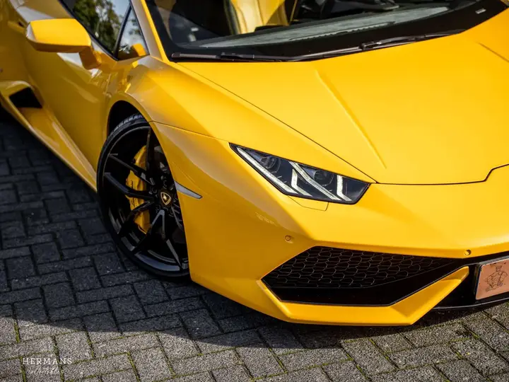 Lamborghini Huracán 2016 photo 2