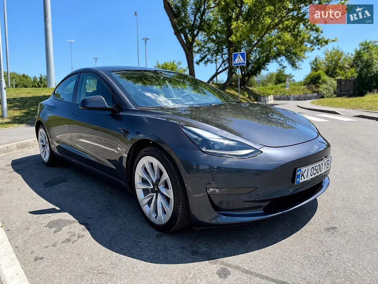 Tesla Model 3 2022 photo 4