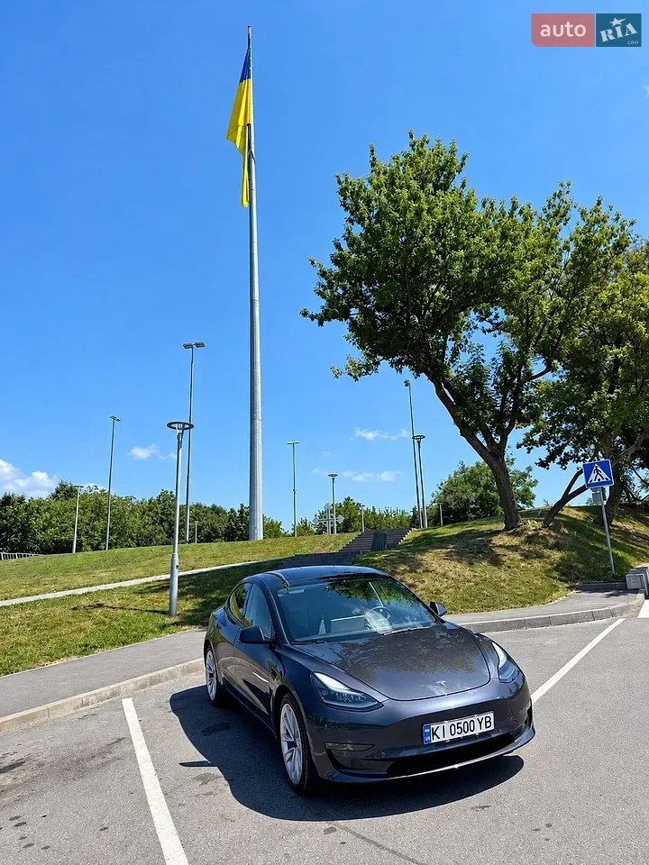 Tesla Model 3 2022 photo 5