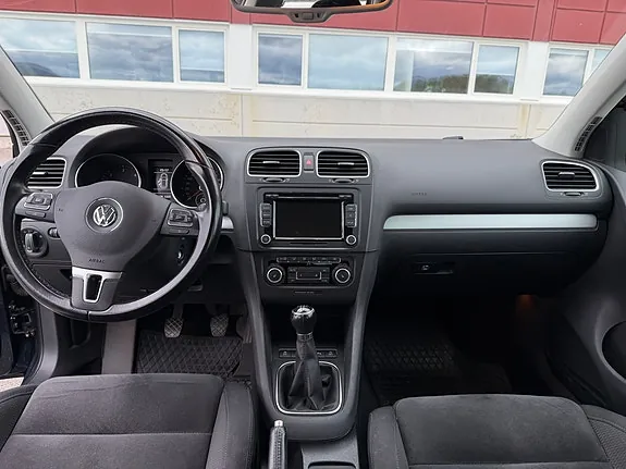 Volkswagen Golf Vi 2011 photo 3