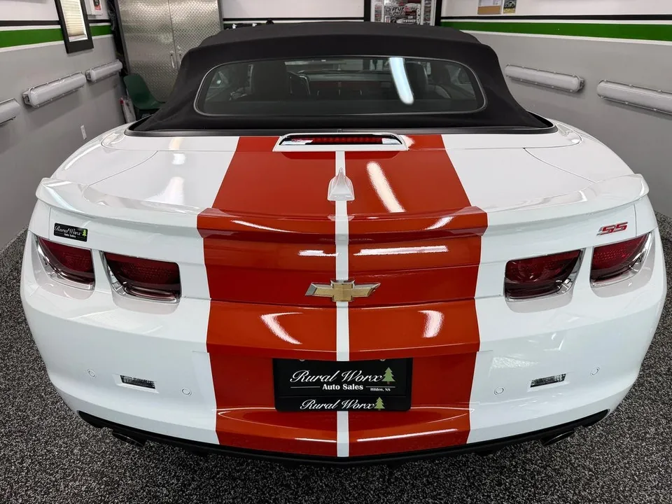 Chevrolet Camaro 2011 photo 5