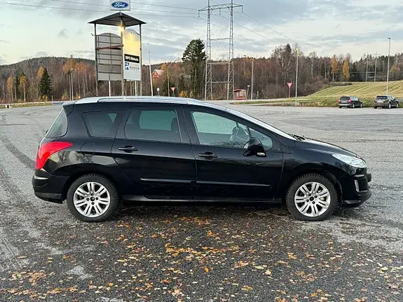 Peugeot 308 Sw 2010 photo 4