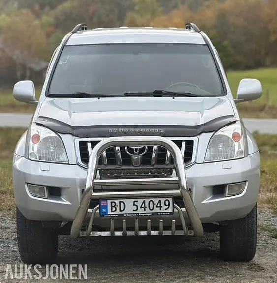 Toyota Land Cruiser 2003 photo 2