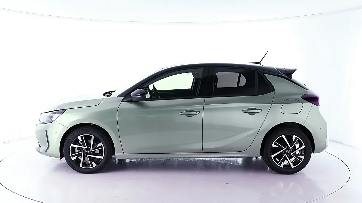 Opel Corsa photo 2