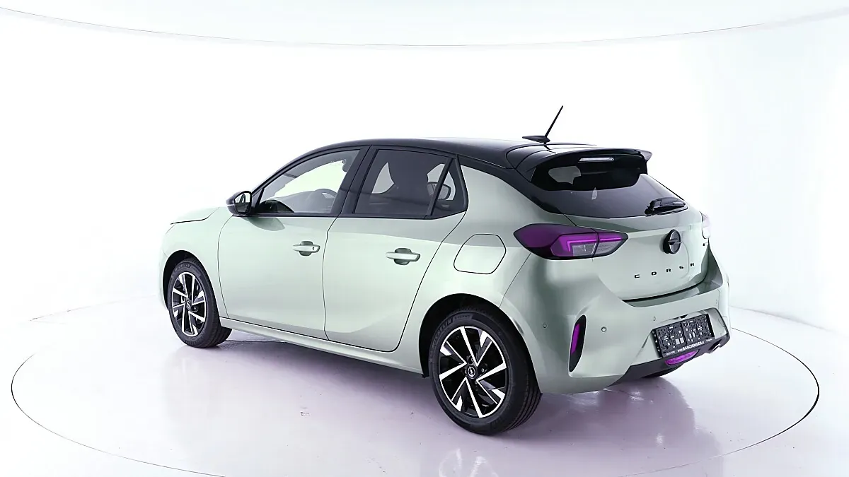 Opel Corsa photo 3