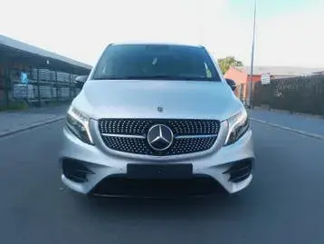 Mercedes-Benz V300