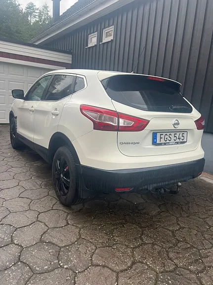 Nissan Qashqai 2014 photo 2