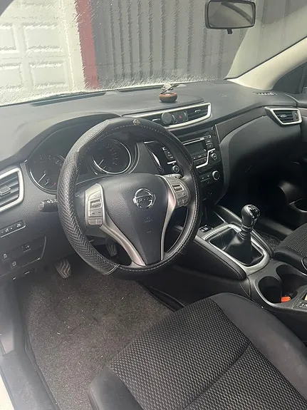 Nissan Qashqai 2014 photo 3