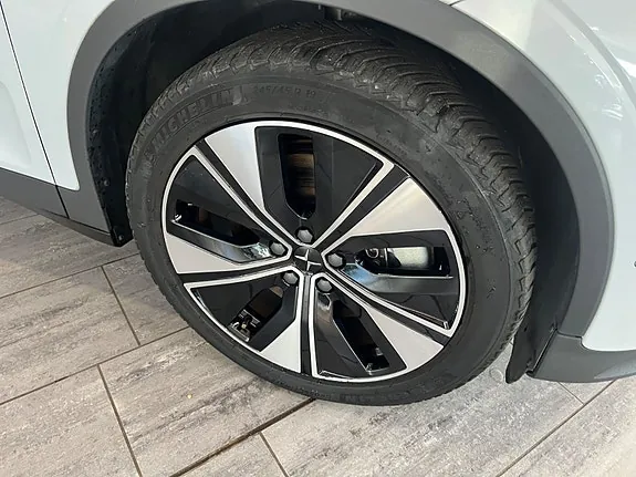 Polestar 2 2023 photo 5
