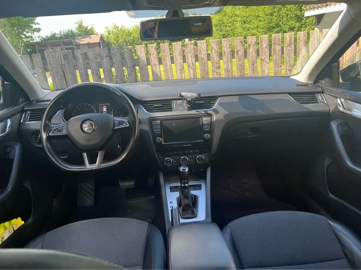 Skoda Octavia 2015 photo 3