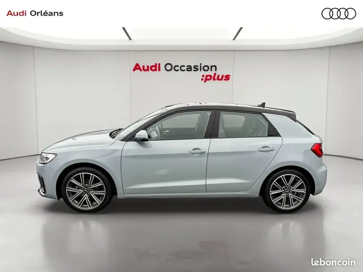 Audi A1 2025 photo 2