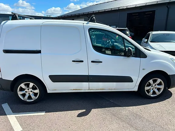 Peugeot Partner 2013 photo 2