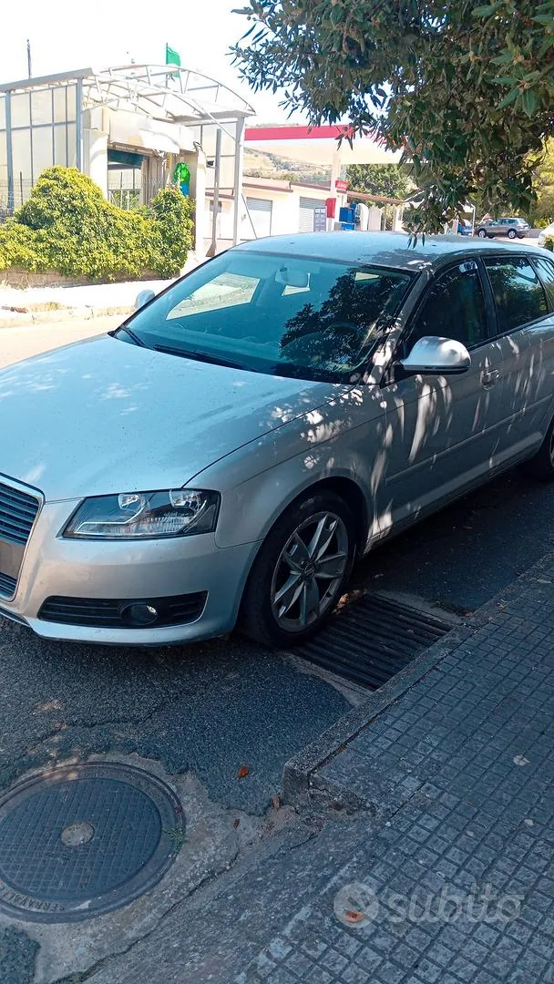 Audi A3 2010 photo 2