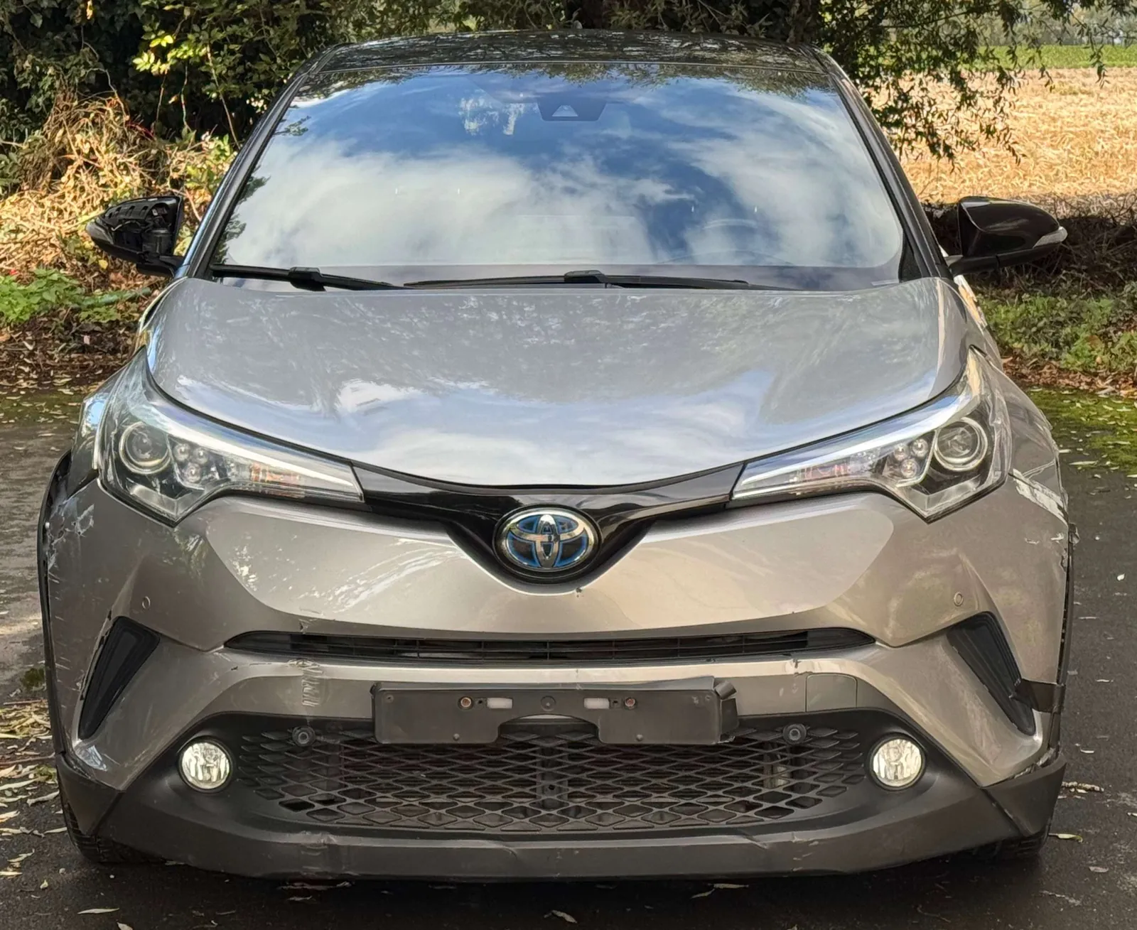 Toyota C-Hr 2017 photo 2
