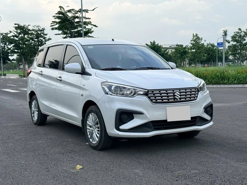 Suzuki Ertiga 2021 photo 3
