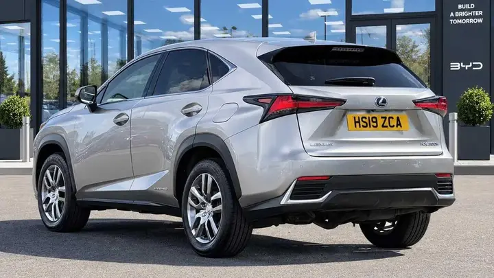 Lexus Nx 2019 photo 2