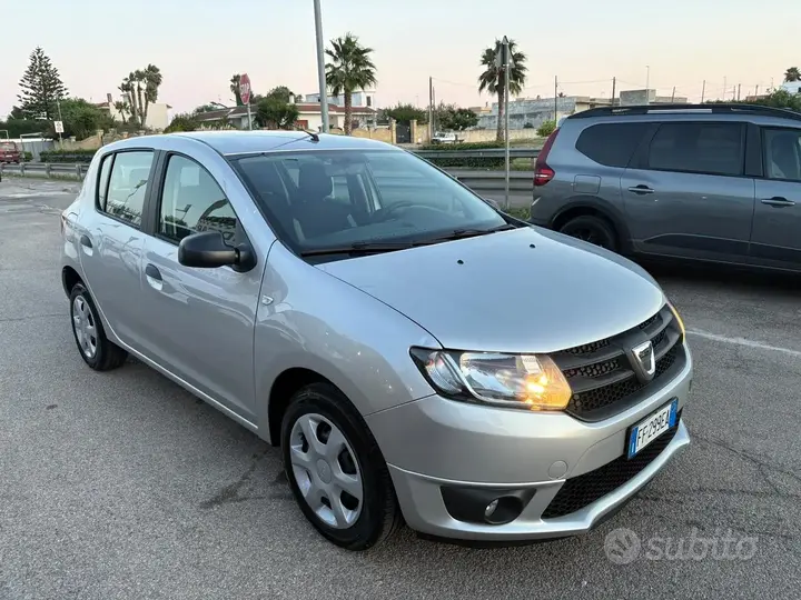 Dacia Sandero 2016 photo 3