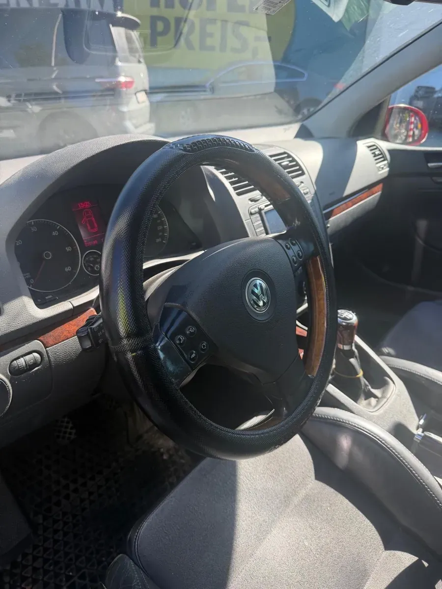Volkswagen Golf 2004 photo 3