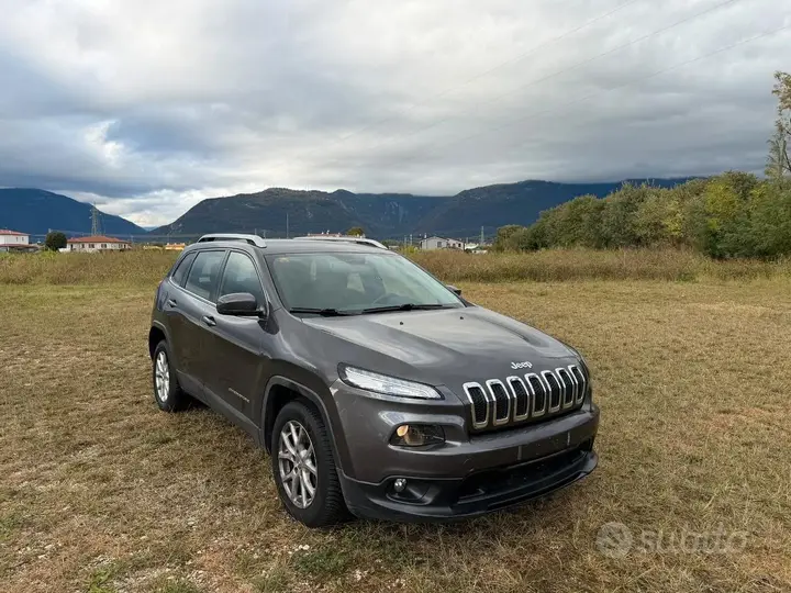 Jeep Cherokee 2014 photo 3