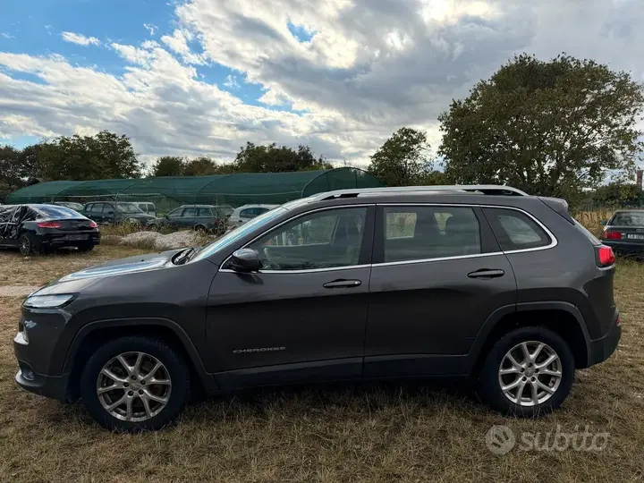 Jeep Cherokee 2014 photo 4