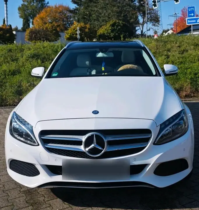 Mercedes-Benz C 220 D