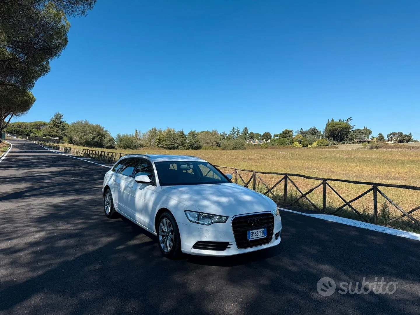 Audi A6 Avant 2012 photo 2