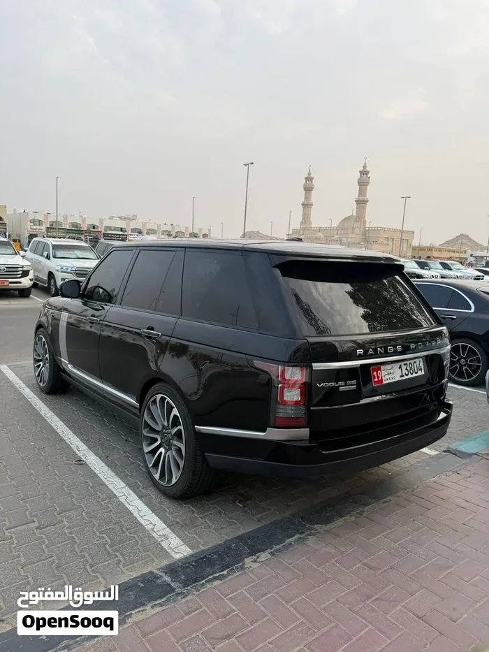Land Rover Range Rover Vogue Le 2016 photo 4