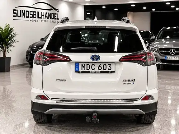 Toyota Rav4 2017 photo 4