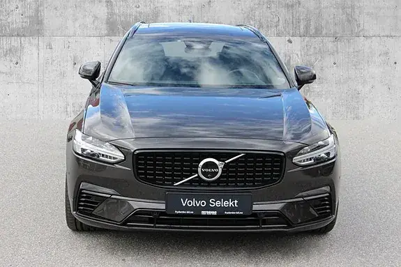 Volvo V90 2023 photo 2