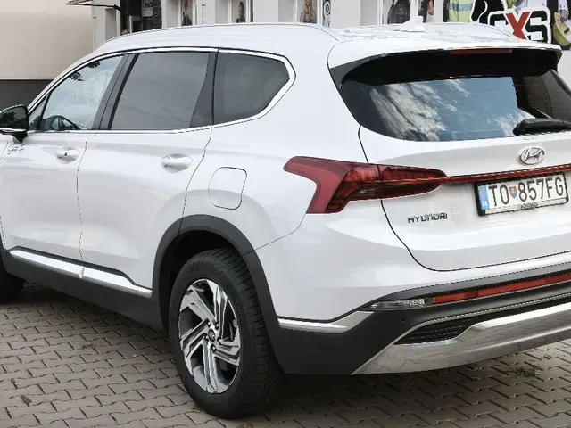 Hyundai Santa Fe 2022 photo 2