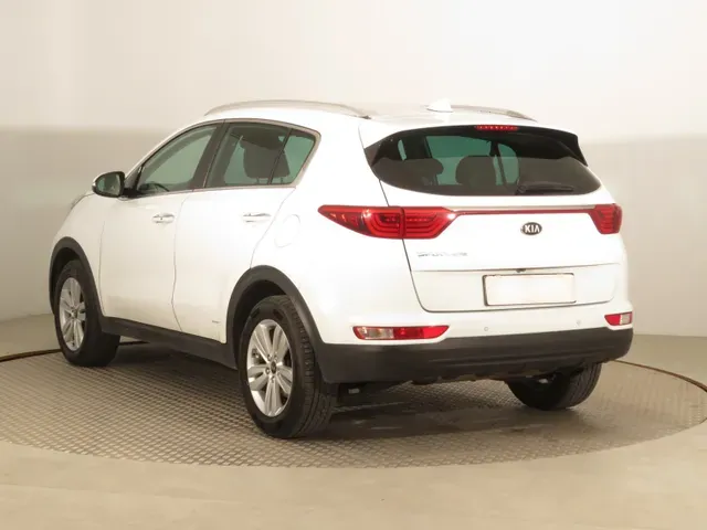 Kia Sportage 2018 photo 3