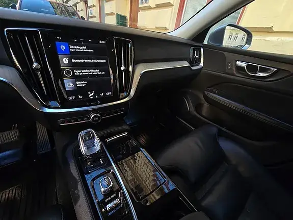 Volvo V60 2020 photo 5