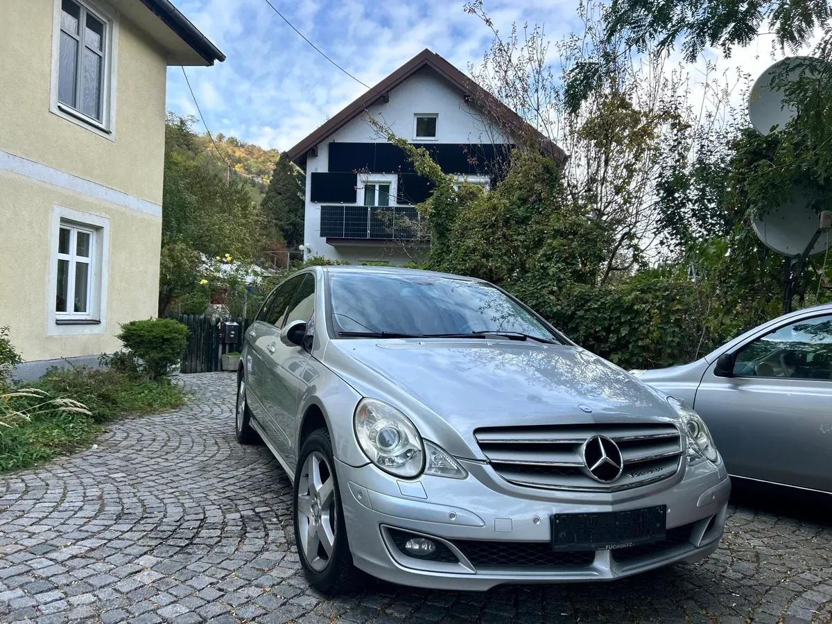 Mercedes-Benz R-Class