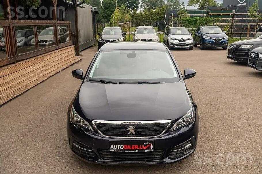 Peugeot 308 2020 photo 3