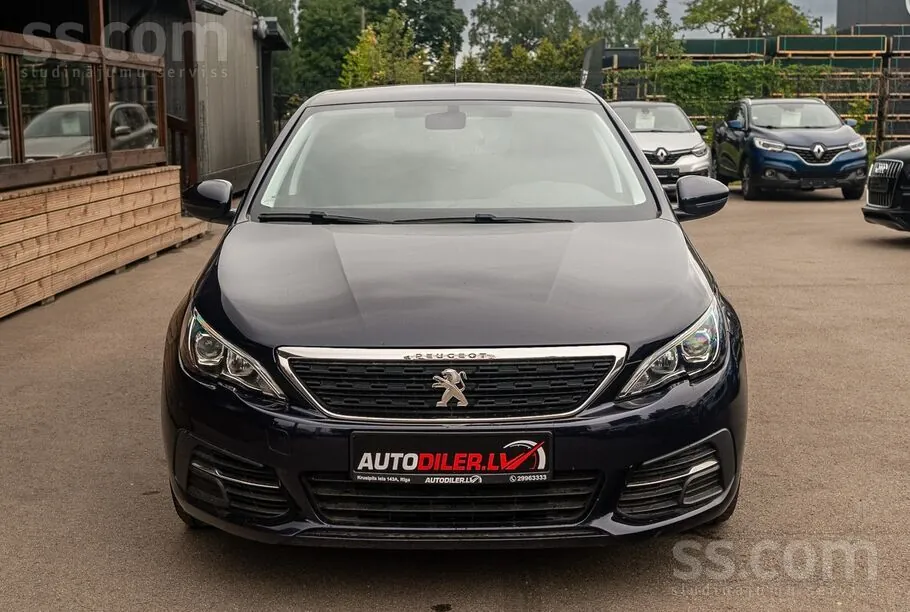 Peugeot 308 2020 photo 2