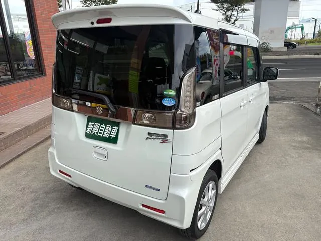 Suzuki Spacia Custom Z 2017 photo 2