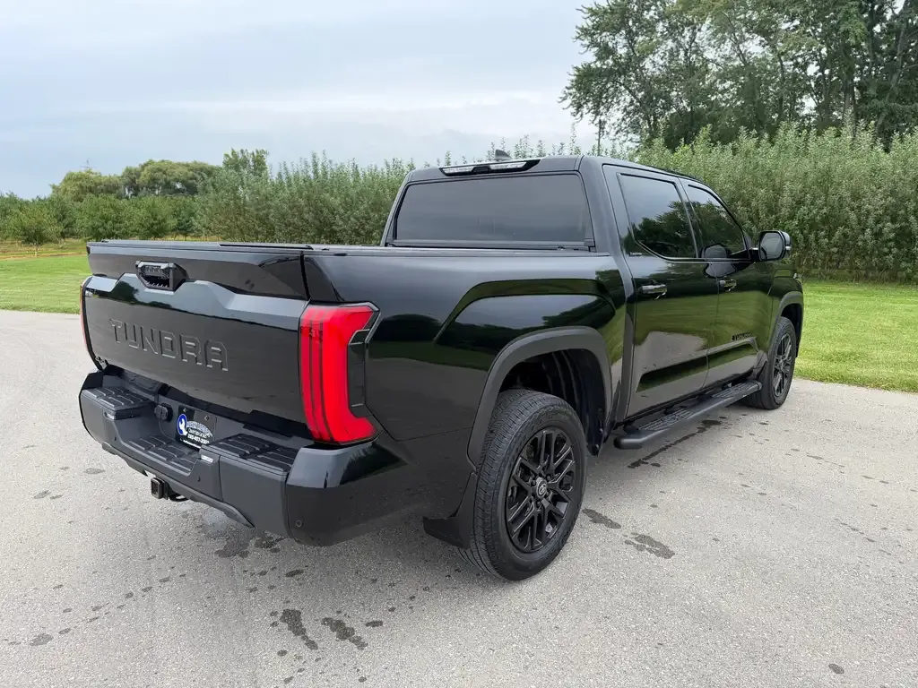 Toyota Tundra 2025 photo 5