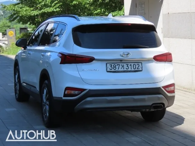 Hyundai Santa Fe 2019 photo 4