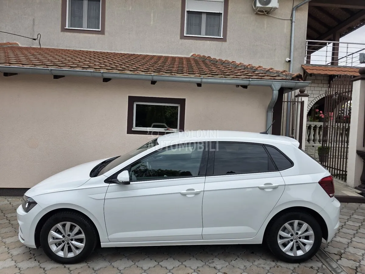Volkswagen Polo 2018 photo 2