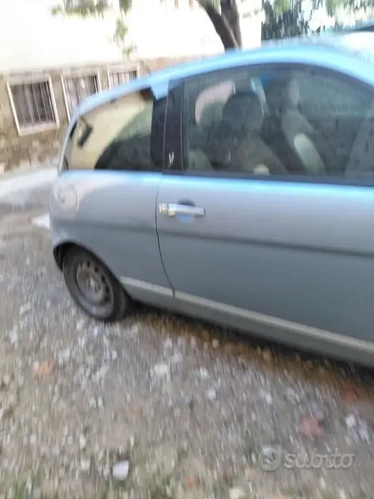 Lancia Ypsilon 2007 photo 2