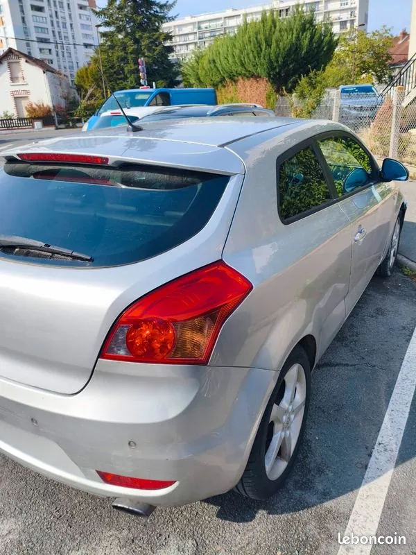 Kia Proceed 2008 photo 2