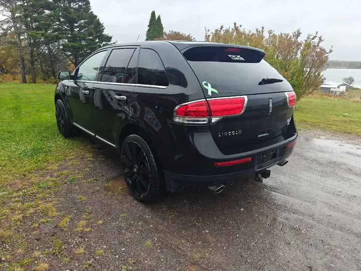 Lincoln Mkx 2014 photo 2
