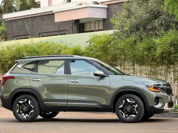 Kia Seltos 2026 photo 2