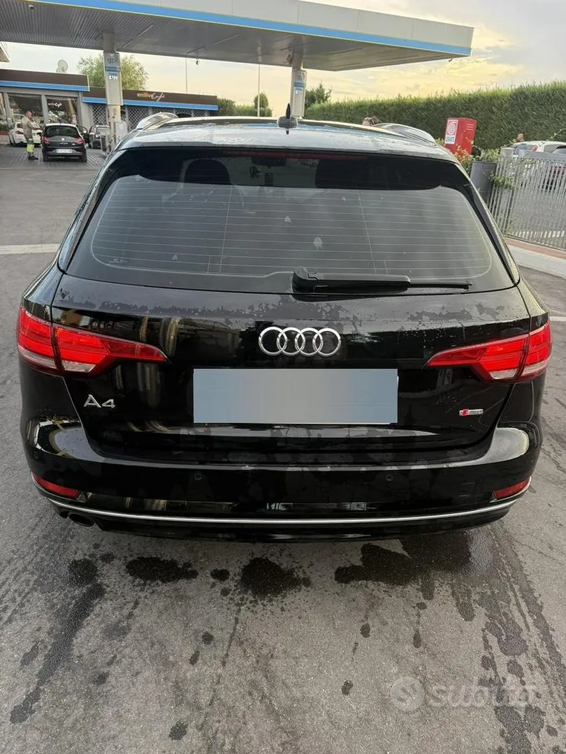 Audi A4 2018 photo 4