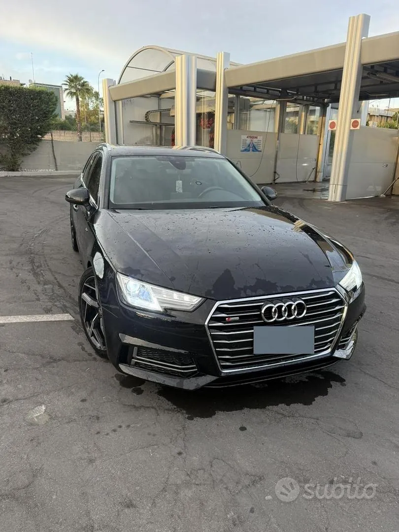 Audi A4 2018 photo 2