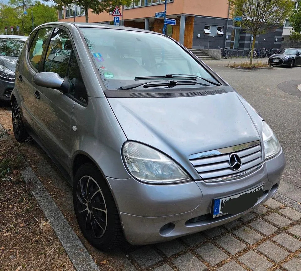 Mercedes-Benz A160