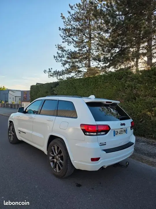 Jeep Grand Cherokee 2016 photo 2