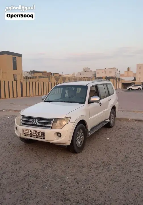 Mitsubishi Pajero 2014 photo 2